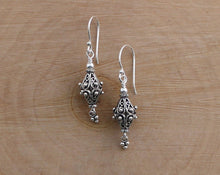 Load image into Gallery viewer, Turkish Filigree Earrings